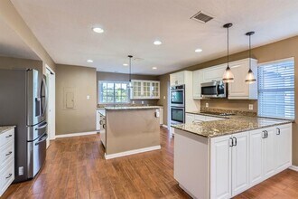 13003 S Madrone Trail in Austin, TX - Building Photo - Building Photo