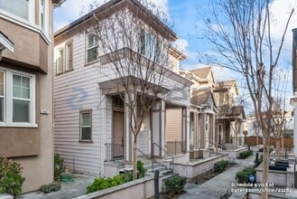 1644 Salamoni Ct in San Jose, CA - Foto de edificio - Building Photo