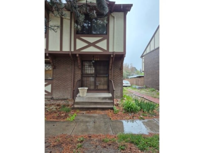 property at 3928 Constitution Ave