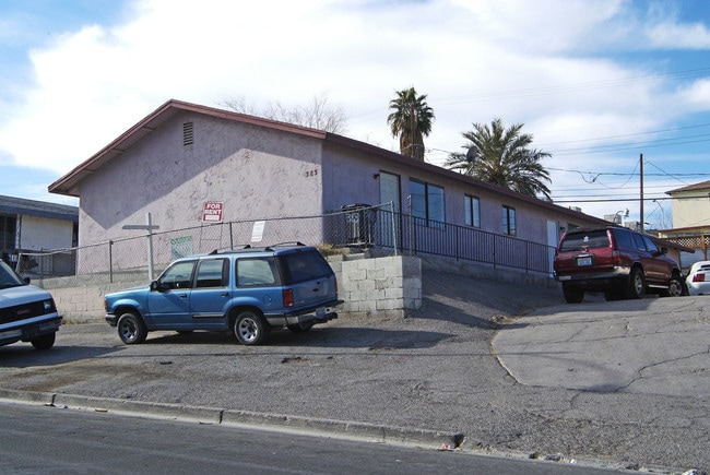 383-385 N 15th St in Las Vegas, NV - Foto de edificio - Building Photo