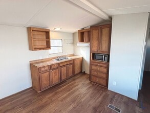 105 Cypress St in Greenville, SC - Building Photo - Building Photo