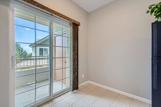 22580 E Ontario Dr, Unit 202 in Aurora, CO - Building Photo - Building Photo