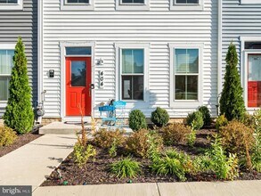 404 Waverley Dr in Frederick, MD - Building Photo - Building Photo
