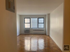 EAST 36 STREET, Unit 11D in New York, NY - Foto de edificio - Building Photo