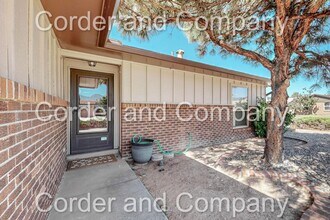 7827-7827 Republic Dr NE in Albuquerque, NM - Building Photo - Building Photo