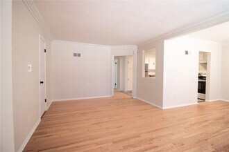 7240 Balson Ave in University City, MO - Building Photo - Building Photo