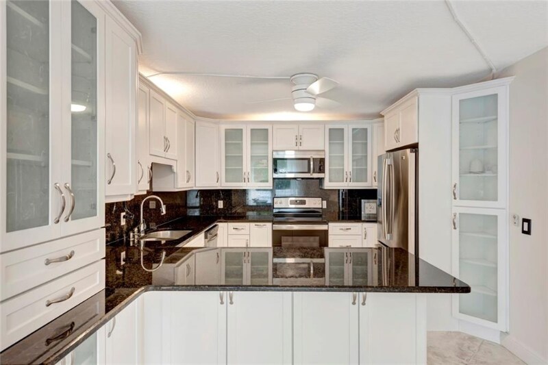 715 20th St in Vero Beach, FL - Building Photo