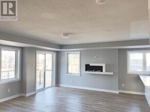 712 Lapland Private in Ottawa, ON - Building Photo - Building Photo