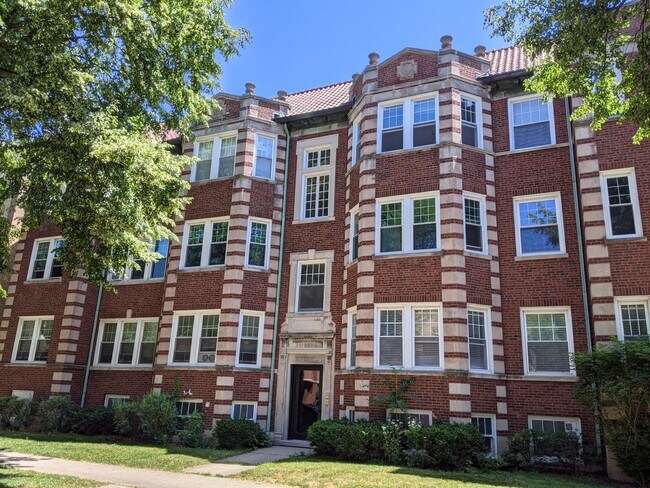 325 Kedzie St in Evanston, IL - Building Photo - Building Photo