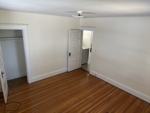 229 River St, Unit 1 in Newton, MA - Building Photo - Building Photo