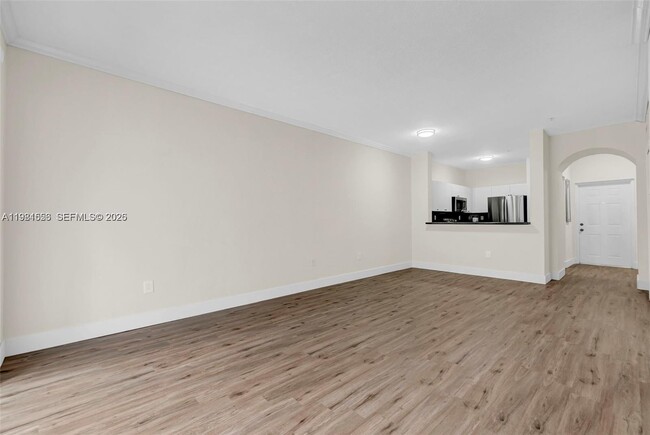 7250 NW 177th St in Hialeah, FL - Building Photo - Building Photo