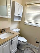 2147 W 104th St in Los Angeles, CA - Building Photo - Building Photo