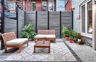 1218 Alexandre-Desève Rue in Montréal, QC - Building Photo - Building Photo