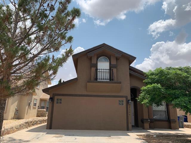 2304 Tierra Blanda Dr in El Paso, TX - Building Photo