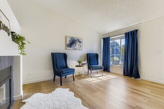 3781 Morning Glory Dr in Castle Rock, CO - Foto de edificio - Building Photo