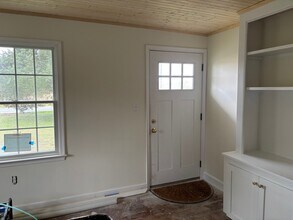 7121 Quaker Neck Rd in Chestertown, MD - Building Photo - Building Photo