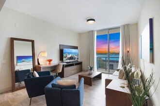 348 Indiana St in Hollywood, FL - Building Photo - Building Photo