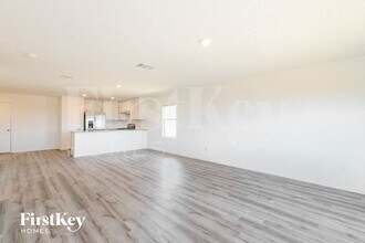 131 Agave Cir in Jourdanton, TX - Building Photo - Building Photo