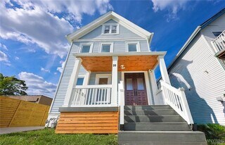 30 Glenwood Ave in Buffalo, NY - Building Photo