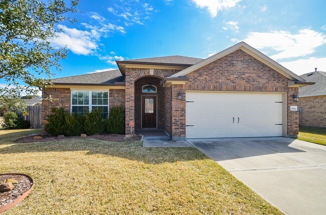 property at 2646 Leopard Ct