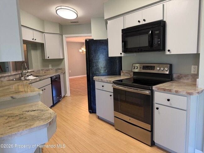 3660 N Laurelwood Loop in Beverly Hills, FL - Building Photo - Building Photo