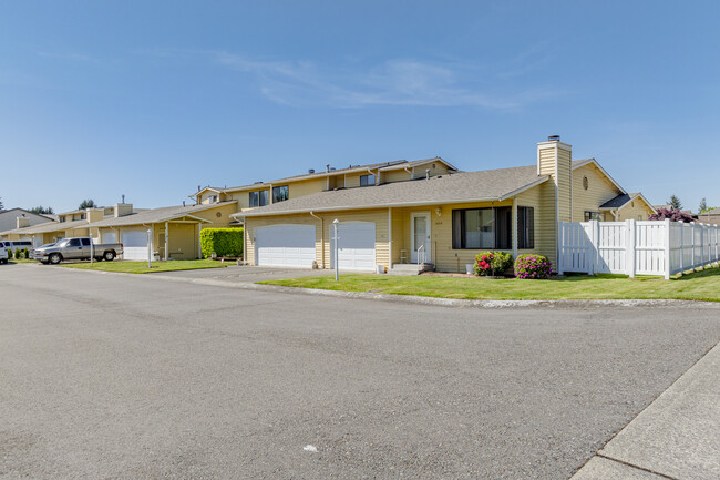 Emerald Valley Estates in Auburn, WA - Building Photo - Building Photo