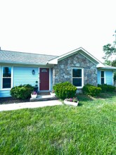 3905 Carriage Hill Dr in Crestwood, KY - Building Photo - Building Photo