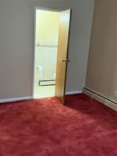 253-68 148th Dr in Queens, NY - Building Photo - Building Photo