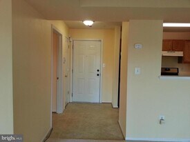 13800 Farnsworth Ln in Upper Marlboro, MD - Building Photo