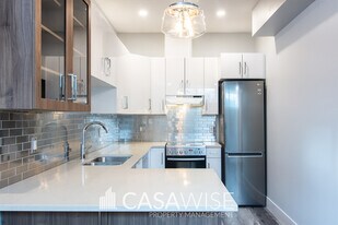 10934-10972 72 Ave NW in Edmonton, AB - Building Photo