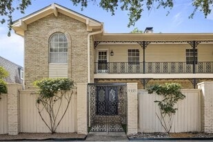 5921 Preston Rd in Dallas, TX - Building Photo