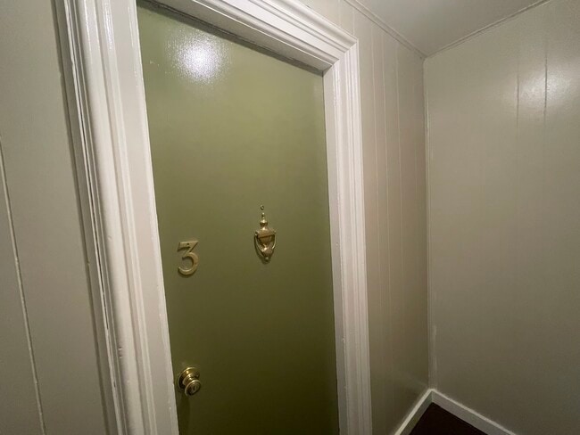 202 W Pottawatamie St, Unit #3
