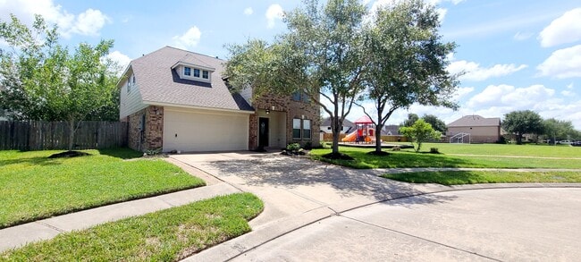 property at 3707 Whitlam Ct