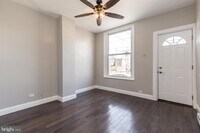 1837 E Harold St photo'