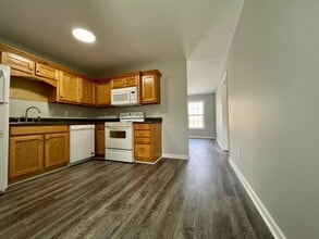 1346 Carter Grove Rd in Hazel Green, AL - Building Photo - Building Photo