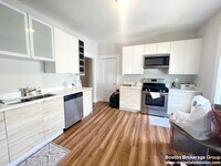158 Boston St photo'