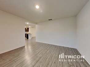 4548 Breccia Ln in Lakeland, FL - Building Photo - Building Photo