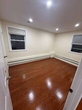 67-06 171st St in Queens, NY - Building Photo - Building Photo