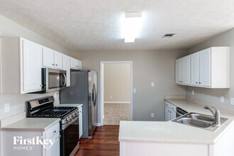 2395 Pemberton Point in Buford, GA - Building Photo - Building Photo