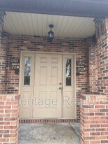 810 Highland Dr in Knoxville, TN - Building Photo