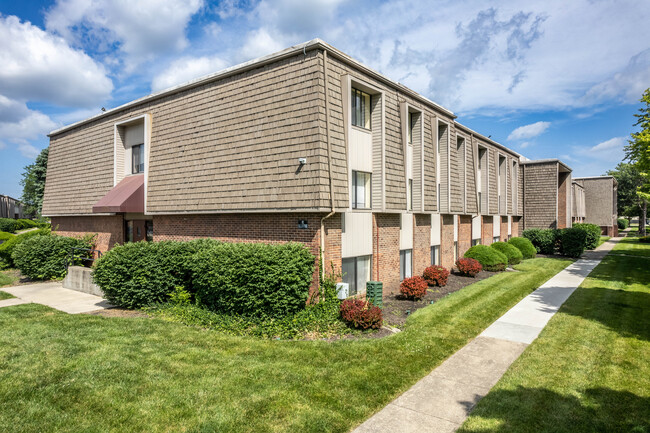 Kings Highlands Apartments in Columbus, OH - Foto de edificio - Building Photo