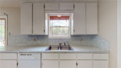 1407 Lawyer St in College Station, TX - Building Photo - Building Photo