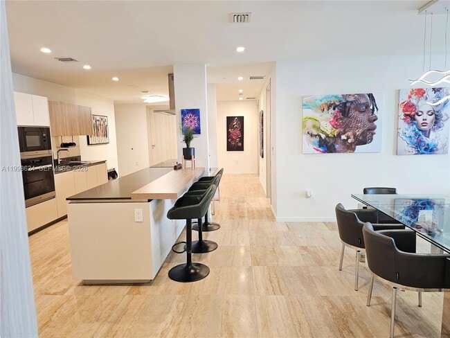 1000 Brickell Plz, Unit PH5503 in Miami, FL - Building Photo - Building Photo