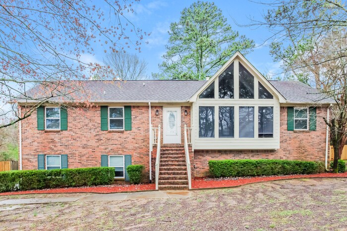 112 Emerald Dr in Harvest, AL - Foto de edificio