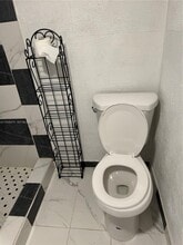 1822 Cleveland St in Hollywood, FL - Foto de edificio - Building Photo