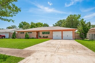 12206 Ashcroft Dr in Houston, TX - Building Photo - Building Photo