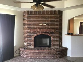 1501 Carpenter St in Bridgeport, TX - Foto de edificio - Building Photo