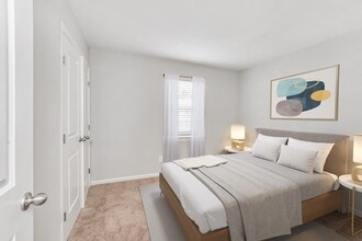 Staples Mill Townhomes in Richmond, VA - Building Photo - Building Photo