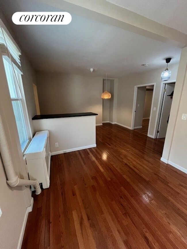 5-30-30 50th Ave in Queens, NY - Building Photo - Building Photo
