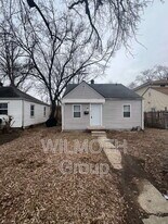 3915 Hillside Ave in Indianapolis, IN - Building Photo